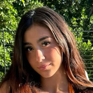 Baylee Adami Headshot 4 of 5