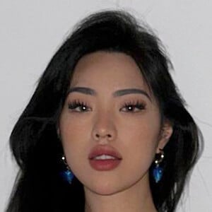 Bbyambi at age 24