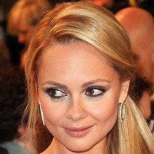 Beatrice Rosen - Bio, Family, Trivia | Famous Birthdays