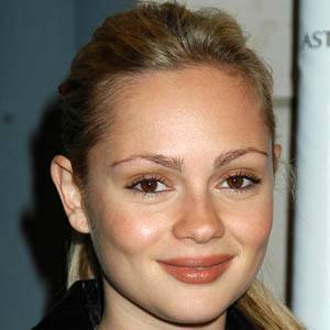 Beatrice Rosen - Bio, Family, Trivia | Famous Birthdays