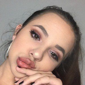 BeautybyEmily Headshot