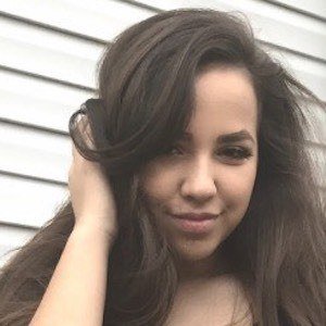 BeautybyEmily Headshot