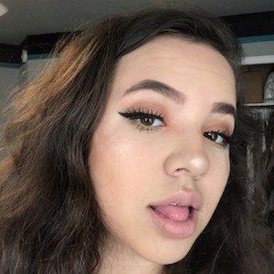 BeautybyEmily Headshot