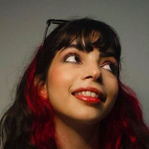 Beca do Beco Headshot 2 of 3