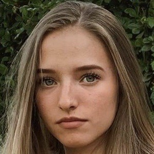 begovelazquezz Headshot