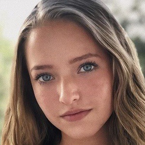 begovelazquezz Headshot