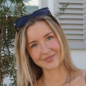 Bella Anya Headshot 4 of 5