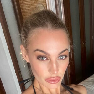 Bella Wolfgang Clinton Headshot 2 of 2