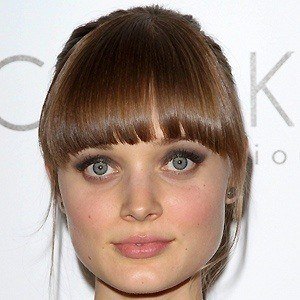 Bella Heathcote Headshot 4 of 10