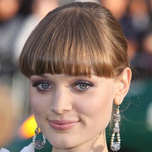 Bella Heathcote Headshot 6 of 10