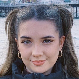 Bella Hill at age 20