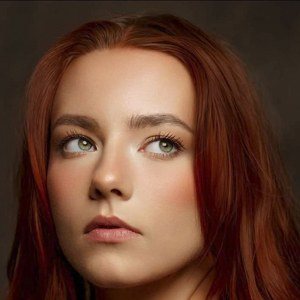 Halcybella Headshot 7 of 10