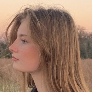 Bella Von Becker at age 18