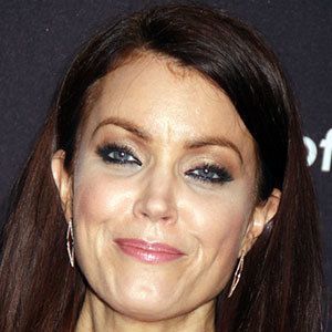 Bellamy Young Headshot 4 of 9