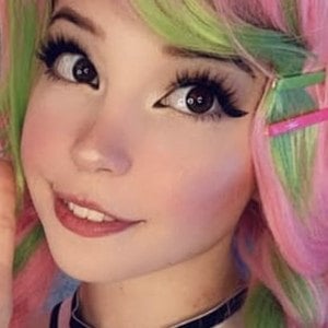 Belle Delphine No Makeup