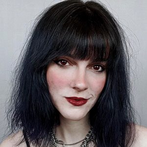 Belle Hendges Headshot 2 of 12