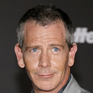 Ben Mendelsohn Headshot 5 of 10