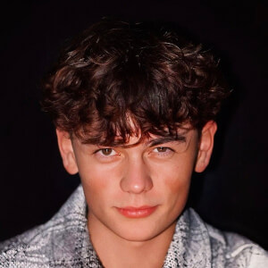 Benni BK Headshot 4 of 6