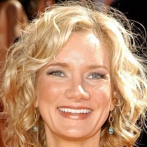 Beth Littleford at age 36