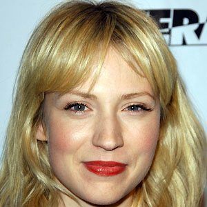 Beth Riesgraf - Bio, Family, Trivia | Famous Birthdays
