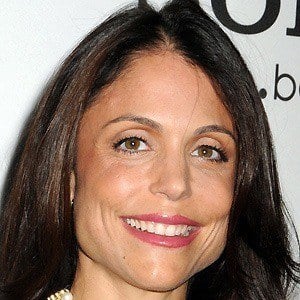 Bethenny Frankel Headshot 7 of 10