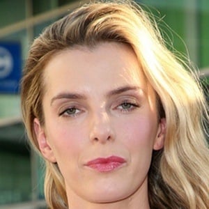 Betty Gilpin Headshot 2 of 3