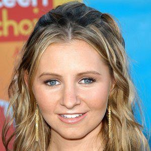 Beverley Mitchell Headshot 6 of 8