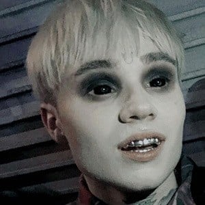 Bexey Swan Headshot 3 of 10