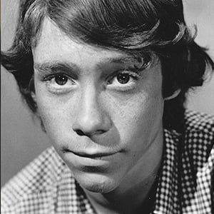 Bill Mumy Headshot 2 of 9