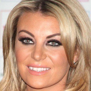 Billi Mucklow Headshot 2 of 4