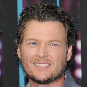 Blake Shelton at age 33