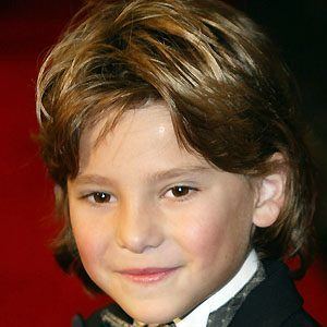Blake Woodruff - Bio, Family, Trivia | Famous Birthdays
