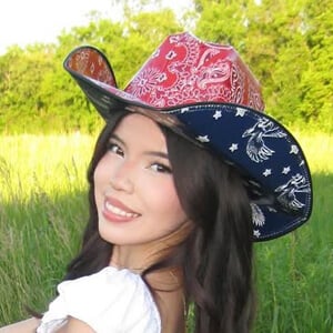 Blanca Navarrete Headshot 2 of 4