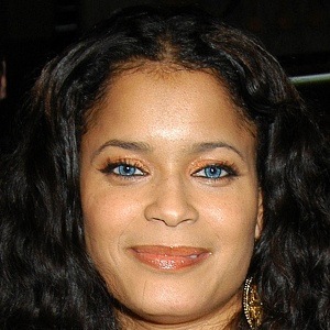 Blu Cantrell Headshot 7 of 10