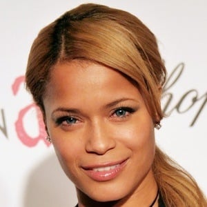 Blu Cantrell Headshot 8 of 10