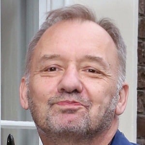 Bob Mortimer Headshot 4 of 4