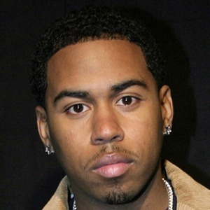 Bobby V Headshot 7 of 10