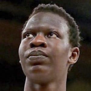 Bol Bol Headshot 8 of 10