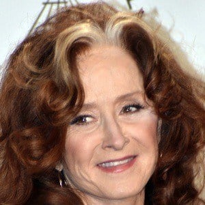 Bonnie Raitt Headshot 2 of 5