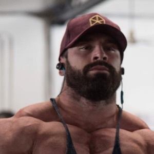 Bradley Martyn Headshot 5 of 10