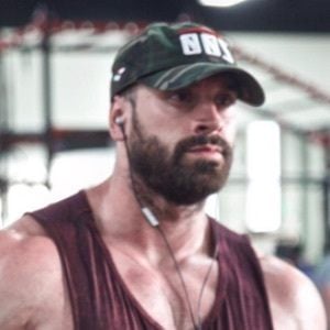 Bradley Martyn Headshot 6 of 10