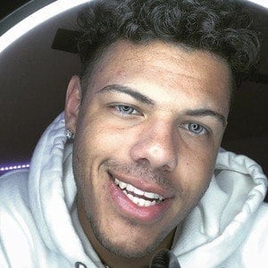 Brandon Mundine Headshot