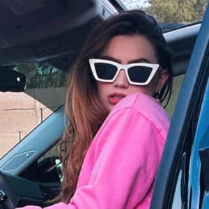 breauna17 Headshot 5 of 8