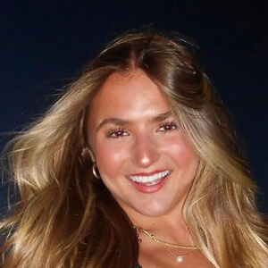 Brianna Michi Headshot 5 of 7