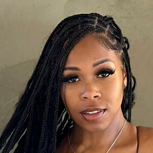brii.babiie Headshot 2 of 3