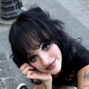 Brookesharks Headshot 4 of 6