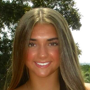 Brooklyn Adams Headshot 4 of 4