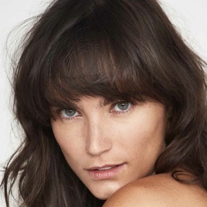 Bruna Boechat Headshot 17 of 17