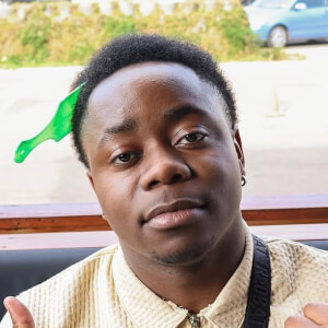 Brvce Headshot 5 of 6