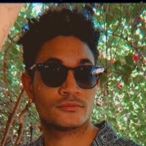 Bryce Vine Headshot 6 of 10